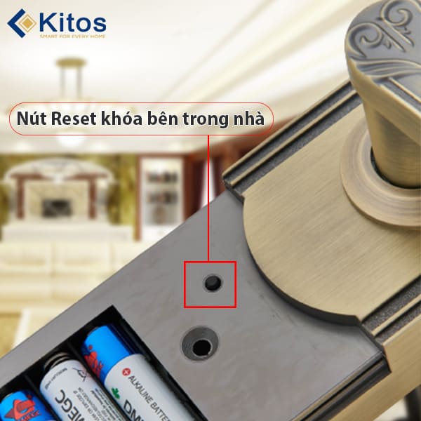 Nút reset mở cửa khân cấp bên trong nhà